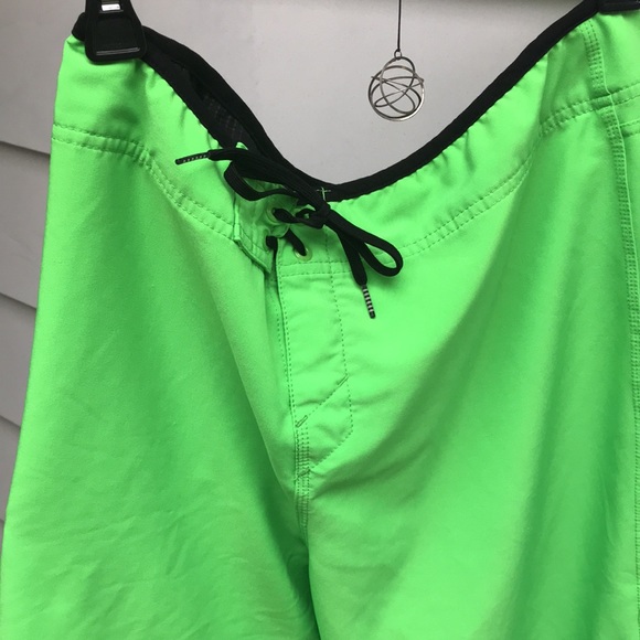 😎O’Neill swim trunks - Picture 3 of 7